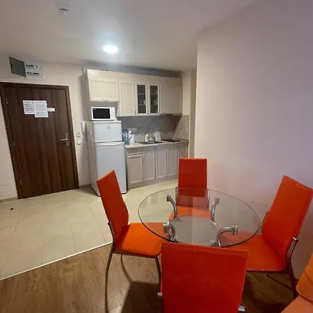 Premier ! Διαμέρισμα *